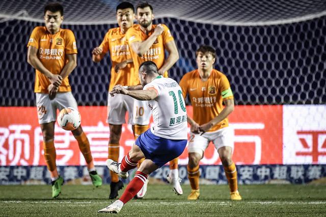 辽宁重新夺回积分榜第一！提前13轮锁定季后赛